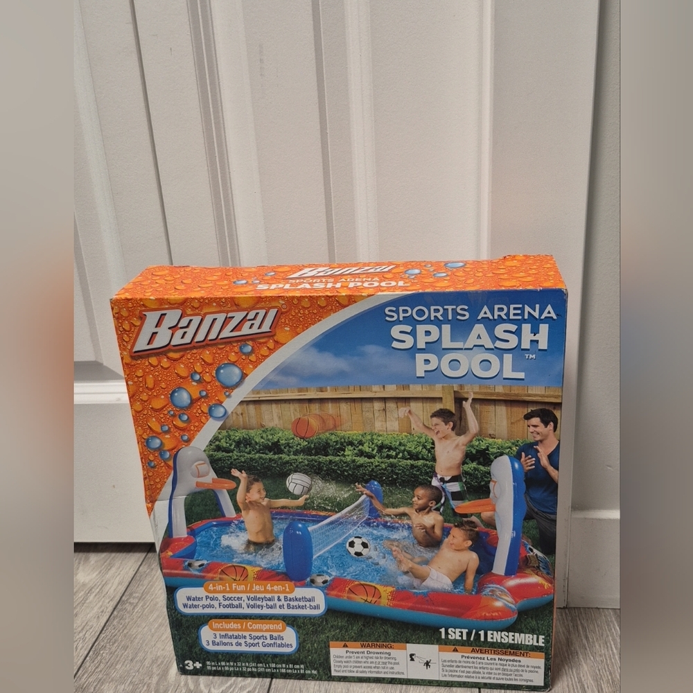 Banzai Sports Arena Splash Pool. 4 In 1 Fun; Volleyball/Basketball/ Water Polo